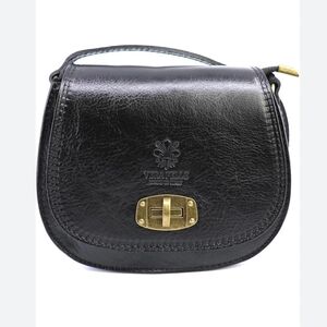 Vera Pelle Black Leather Saddle Crossbody with Silver Turn-Lock